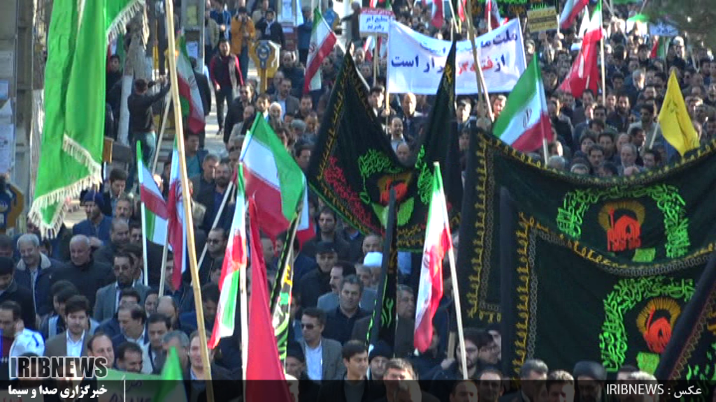 قیام پارس آبادی ها علیه اغتشاشگران، مردم کفن پوش به صحنه آمدند