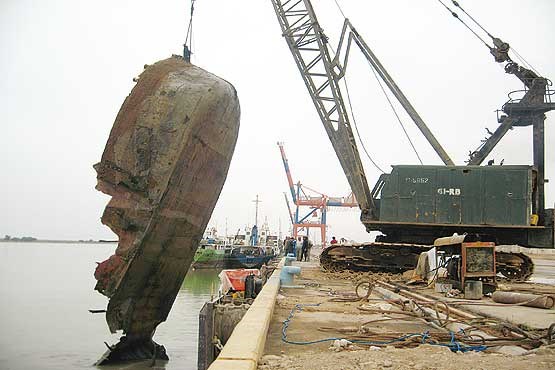 اختصاص 100 میلیارد تومان اعتبار برای شناورسازی مغروقه‌های اروند