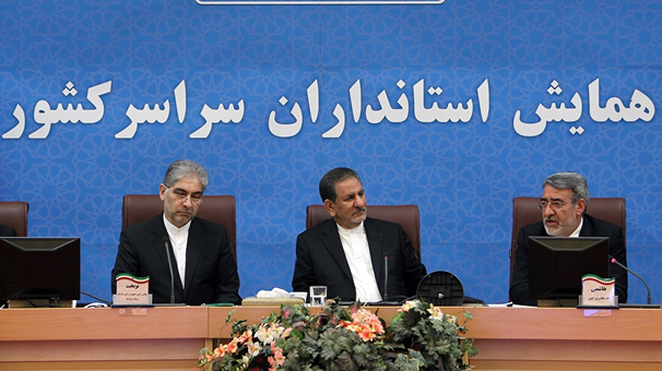 دولت باید بر عهد و پیمانی که با مردم بسته پابرجا باشد دولت باید بر عهد و پیمانی که با مردم بسته پابرجا باشد