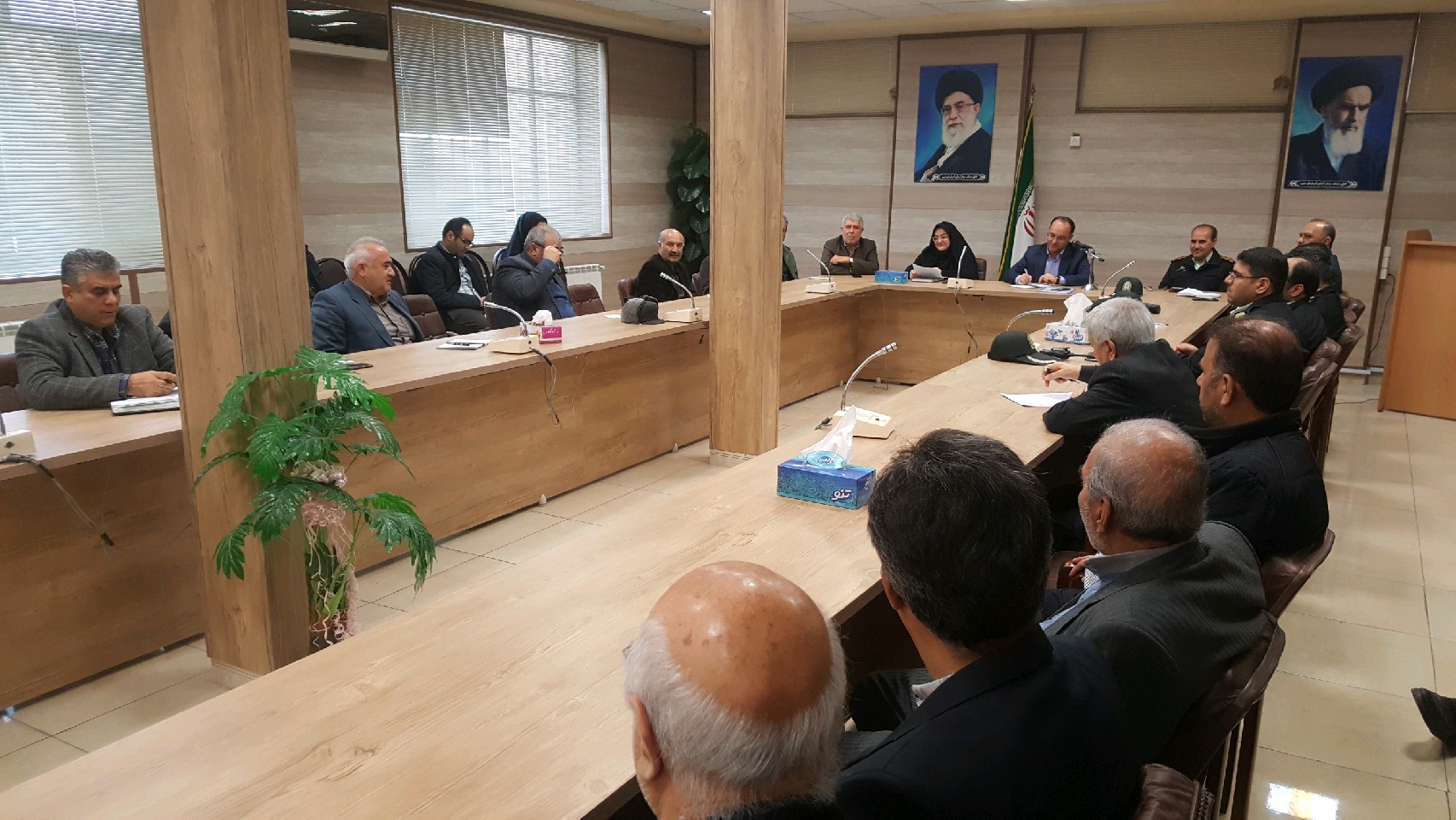 جلسه پیشگیری از ویروس کرونا در اتاق اصناف ارومیه