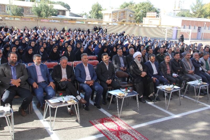 جذب 2 هزار نیروی حق التدریس در آذربایجان غربی