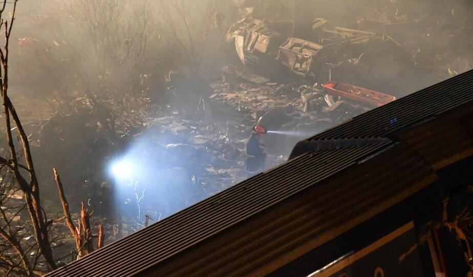 برخورد مرگبار دو قطار در یونان+ تصاویر برخورد مرگبار دو قطار در یونان+ تصاویر