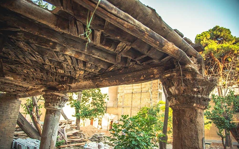 باغ عمارت &laquo;معیرالممالک&raquo; در انتظار روز&zwnj;های خوب