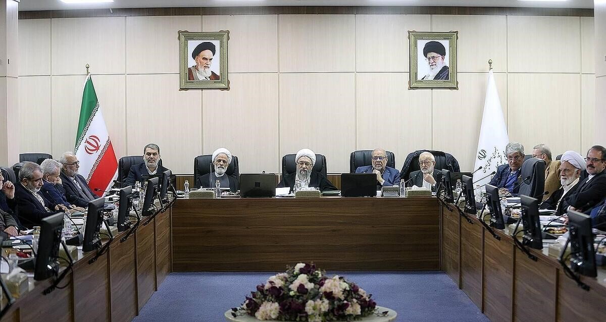 انطباق بودجه ۱۴۰۴ در واقعی کردن منابع و مدیریت مصارف با سیاست های کلی برنامه هفتم انطباق بودجه ۱۴۰۴ در واقعی کردن منابع و مدیریت مصارف با سیاست های کلی برنامه هفتم