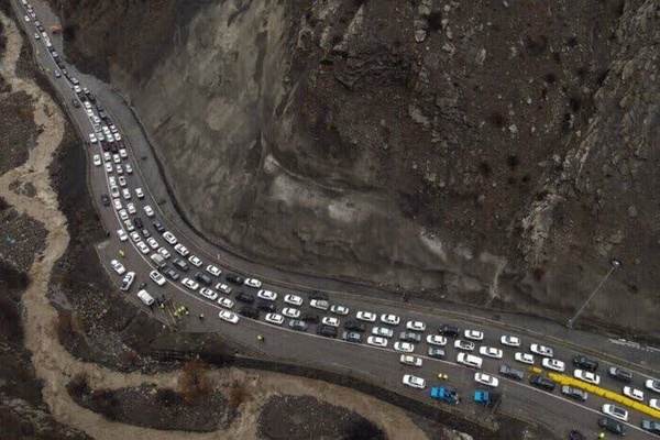 ترافیک برخی از جاده‌های شمالی کشور را یک‌طرفه کرد