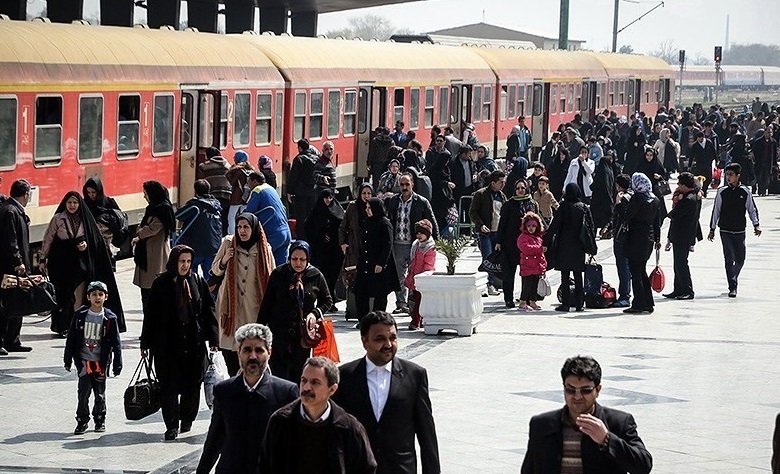 تمهیدات حمل و نقل جاده‌ای، ریلی و هوایی وزارت راه برای بازگشت زائران از مشهد