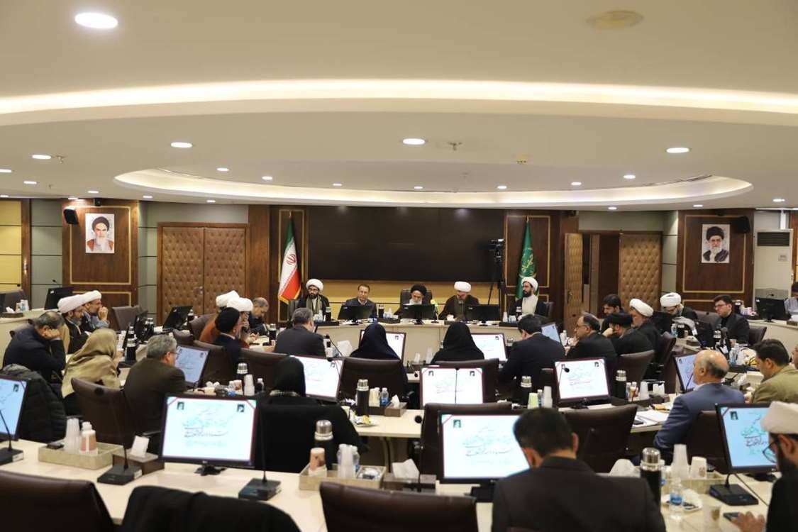 تأکید بر تبیین دستاورد‌های انقلاب اسلامی در توسعه روستایی، عشایری و امنیت غذایی