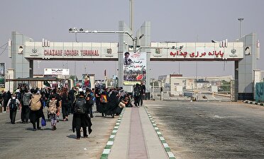 تردد روزانه بیش از هزار و ۵۰۰ زائر عتبات عالیات از مرز چذابه+فیلم
