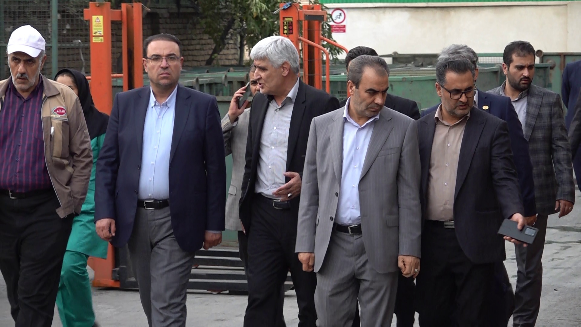 بازدید معاون وزیر صمت از شرکت‌های تولیدی همدان