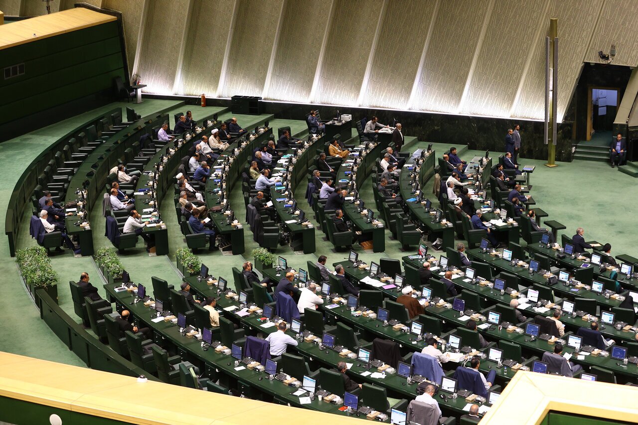 موافقت نمایندگان با ماده ۱۶ لایحه نظام جامع باشگاه‌داری