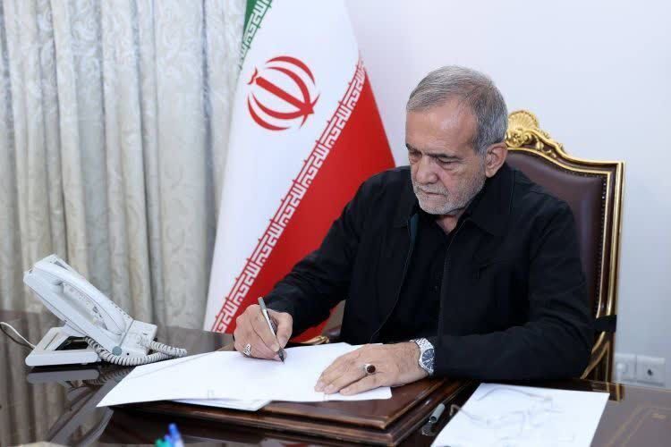 بزرگداشت شهریار، بزرگداشت میراث سرآمدان فرهنگ ایرانی و ادب فارسی است بزرگداشت شهریار، بزرگداشت میراث سرآمدان فرهنگ ایرانی و ادب فارسی است