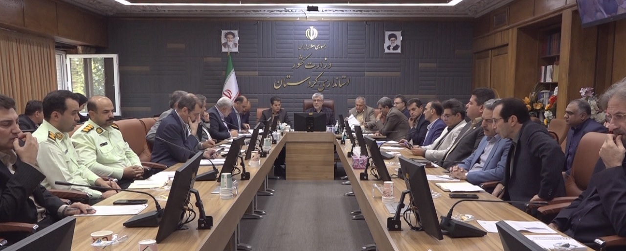 برگزاری پنجمین جلسه کارگروه اقتصادی اشتغال و سرمایه گذاری استان برگزاری پنجمین جلسه کارگروه اقتصادی اشتغال و سرمایه گذاری استان