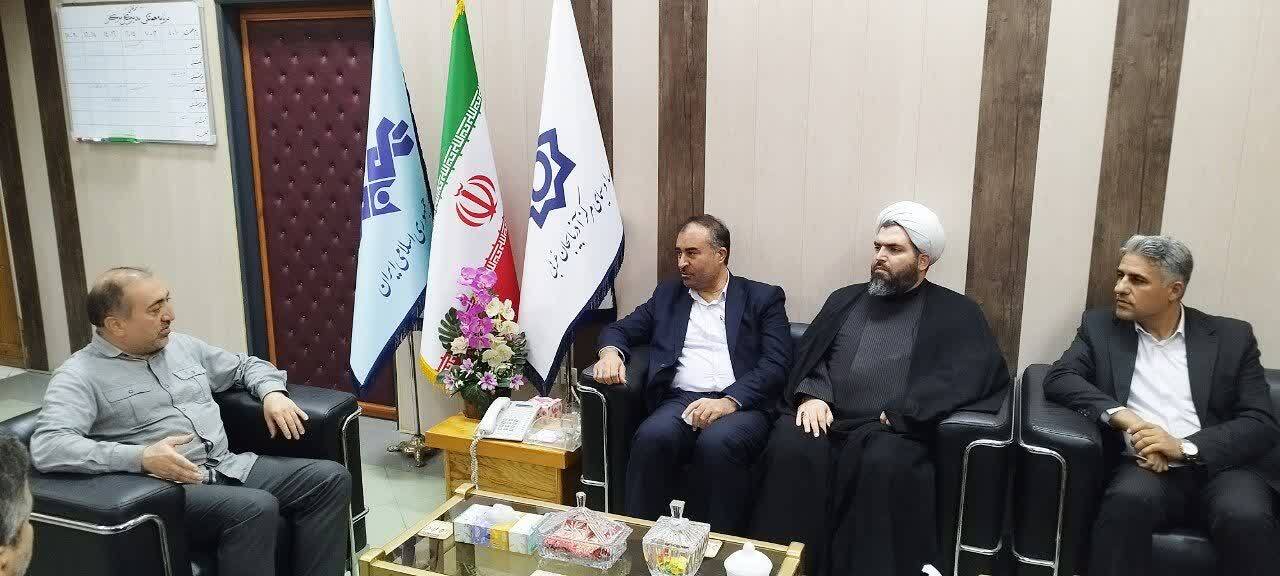 تقدیر از همکاری صدا و سیمای مرکز آذربایجانغربی در انعکاس فعالیتهای بخش کشاورزی تقدیر از همکاری صدا و سیمای مرکز آذربایجانغربی در انعکاس فعالیتهای بخش کشاورزی