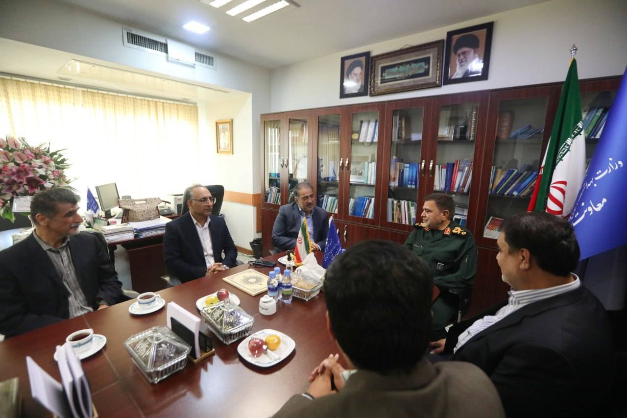 کادر درمان نیروی زمینی سپاه حضور فعال و مؤثری در مناطق محروم دارد