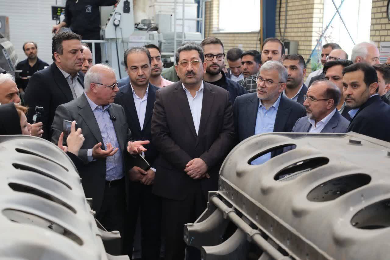 البرز قطب صنعتی کشور است