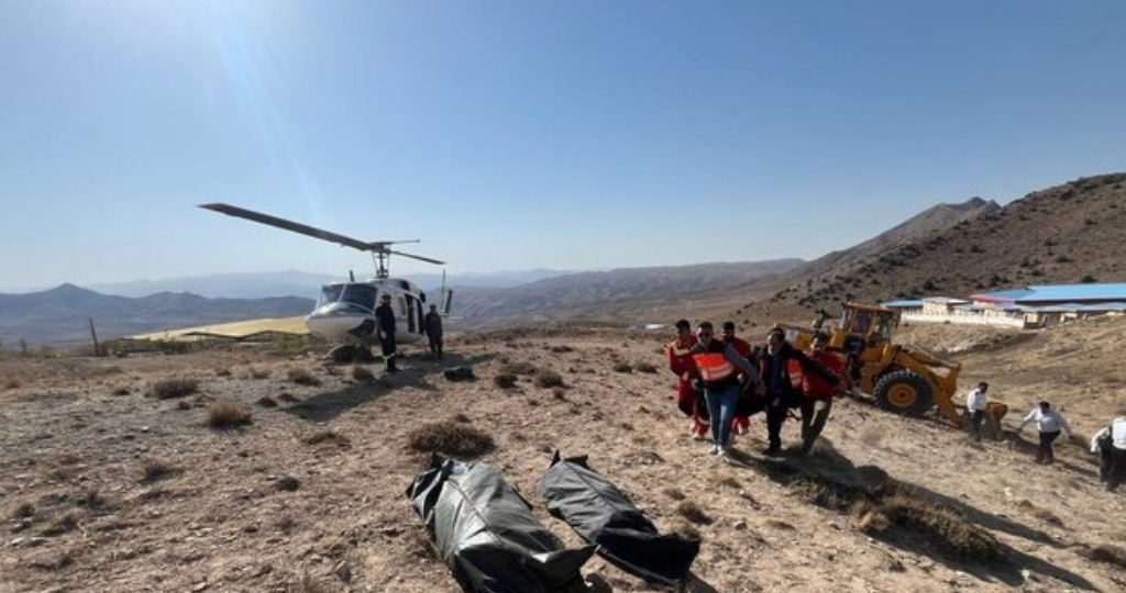 اعزام بالگرد برای انتقال ۵ مصدوم واژگونی اتوبوس یاسوج-سمیرم به اصفهان