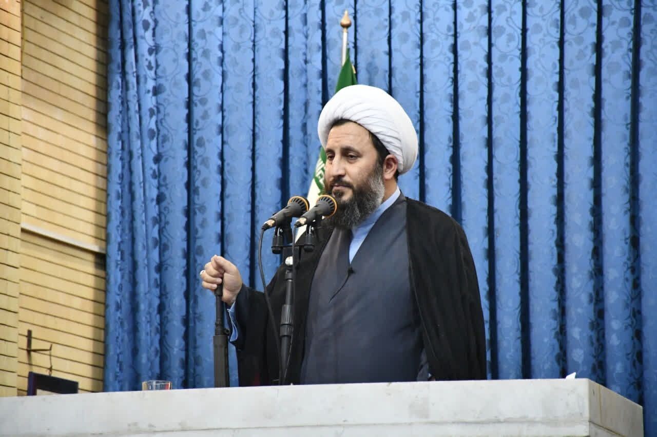 امامجمعه خوی: اتحاد ملی ضرورتی انکارناپذیر در شرایط کنونی است امامجمعه خوی: اتحاد ملی ضرورتی انکارناپذیر در شرایط کنونی است