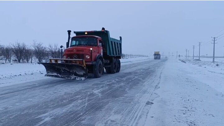 آمادهباش ۲۴ ساعته راهداری تهران در برف و باران آمادهباش ۲۴ ساعته راهداری تهران در برف و باران