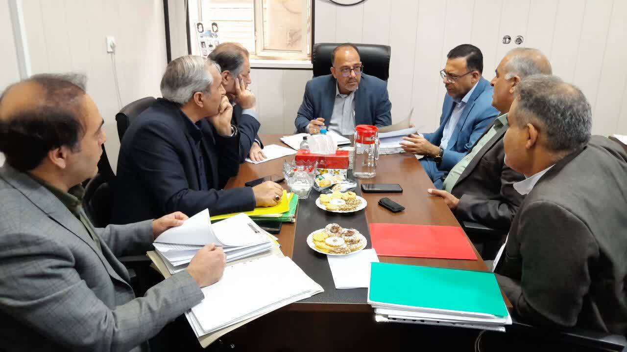 بررسی پرونده اراضی دانشگاه علوم پزشکی اهواز و بنیاد مستضعفان